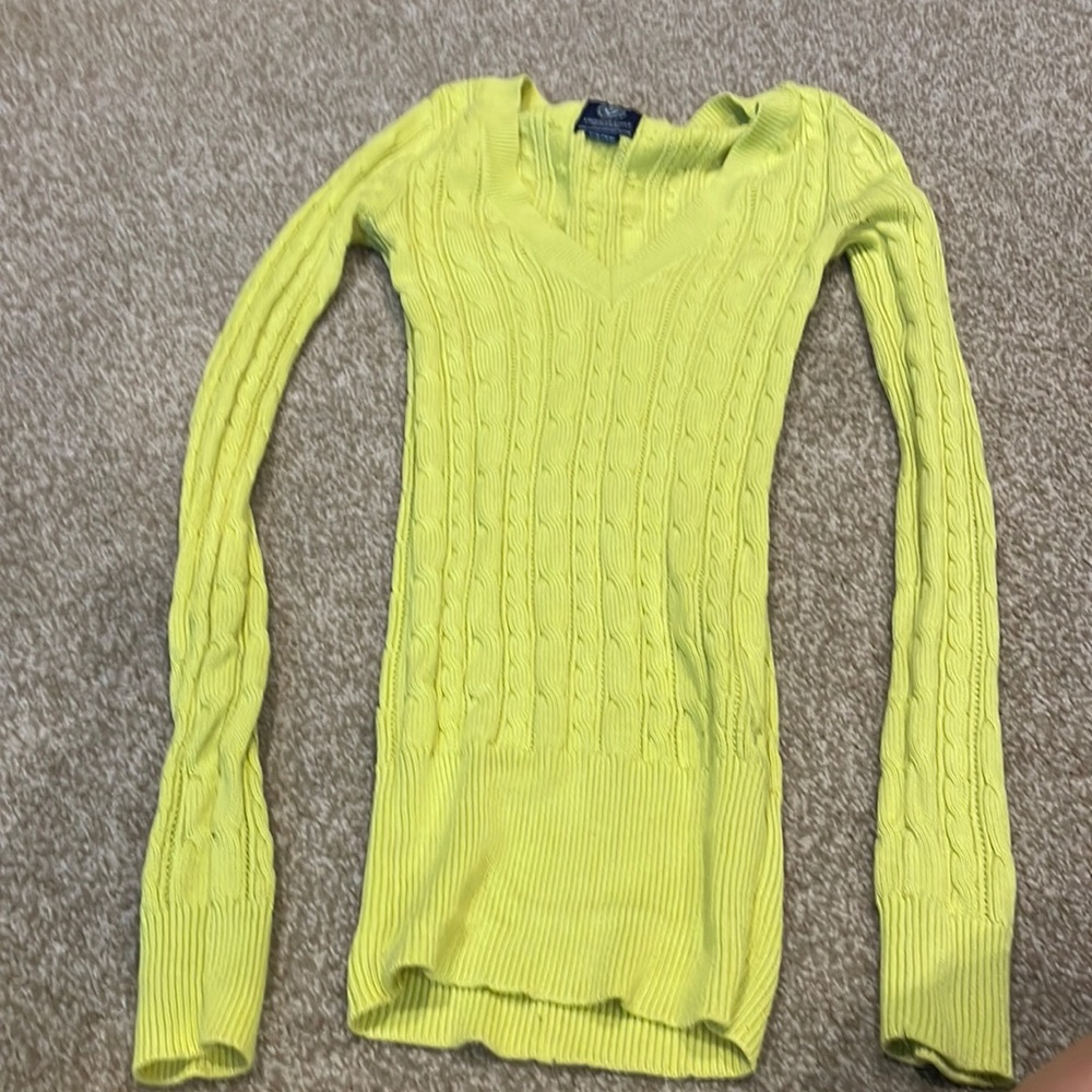 American Eagle Sweater